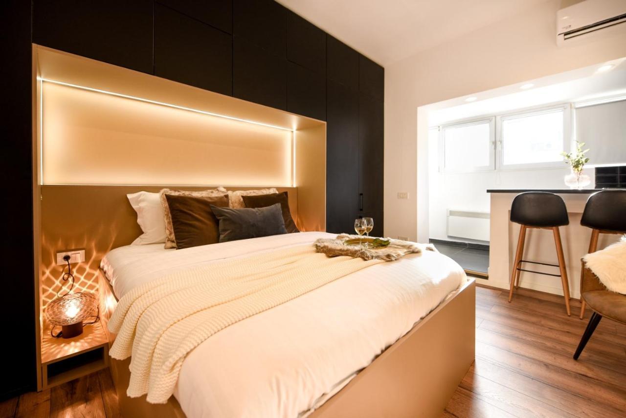 Calea Victoriei Modern Studio - Escape In The City Center Bukarest Exteriör bild